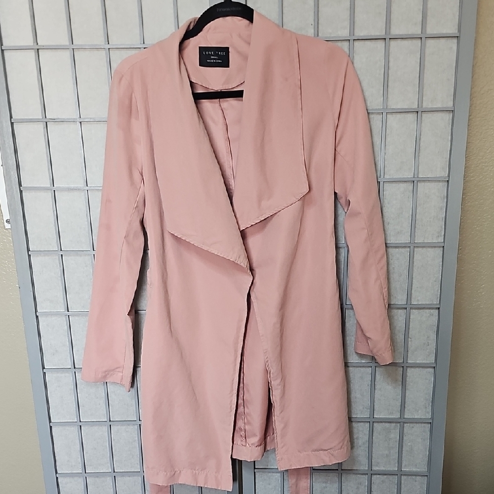 Love Tree Pink Trench Coat Elegant Structured Design